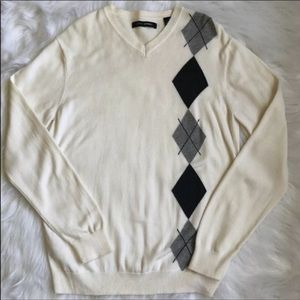 John Henry Men's Argyle Sweater long sleeve Size small Cream and Grey